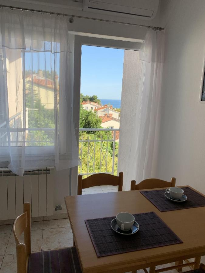 Apartments With A Parking Space Rabac, Labin - 7410 Екстериор снимка