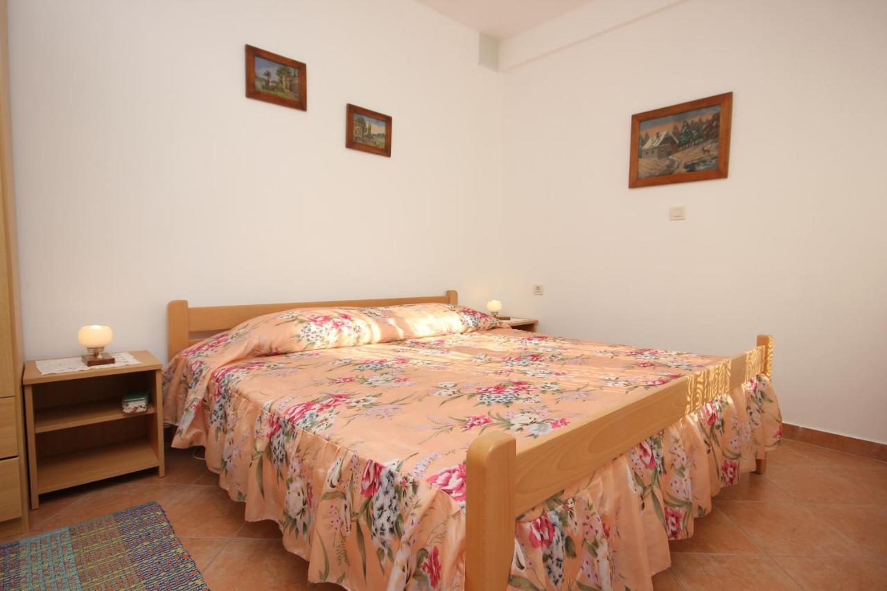 Apartments With A Parking Space Rabac, Labin - 7410 Екстериор снимка